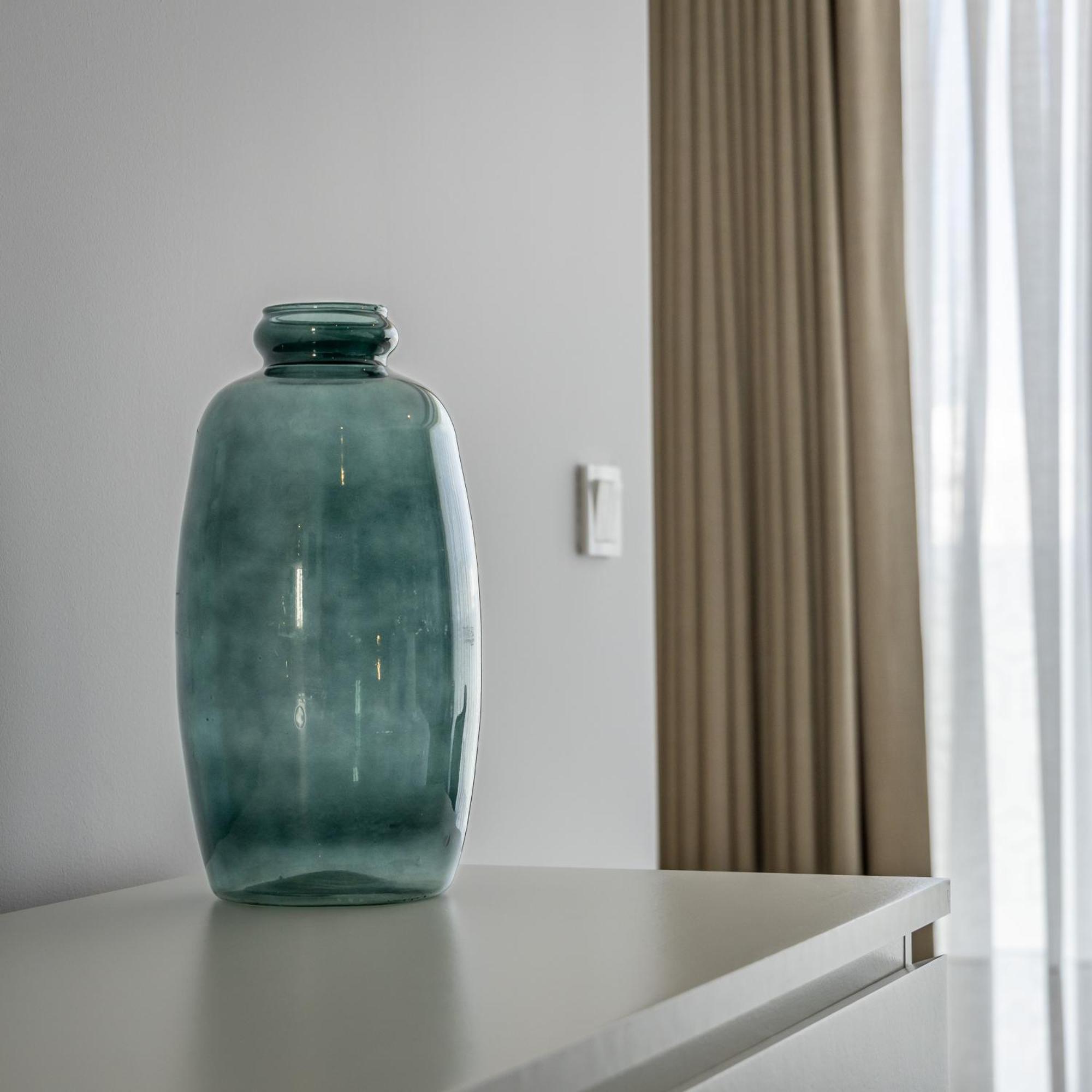 Brand New Elegantly Furnished In